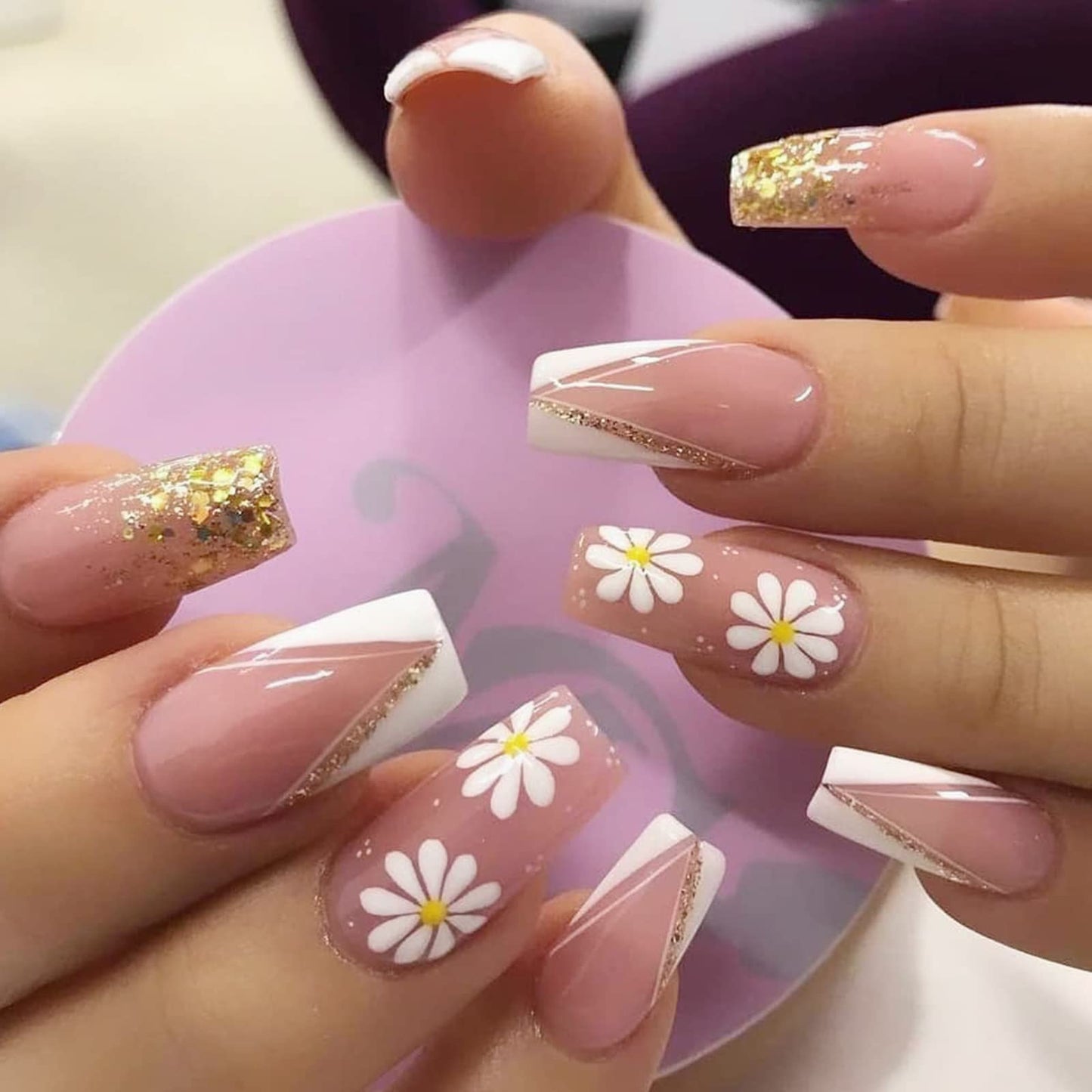 Artificial Nails 596 Pcs Beautiful Fancy Fake Nails (Random Color)