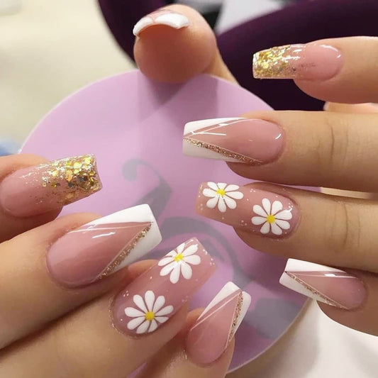 Artificial Nails 596 Pcs Beautiful Fancy Fake Nails (Random Color)